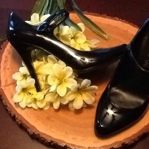 ✨Aldo Mary Jane Patent Heels✨NEW✨